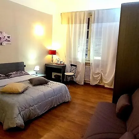 Apartment Del Sol Lucca